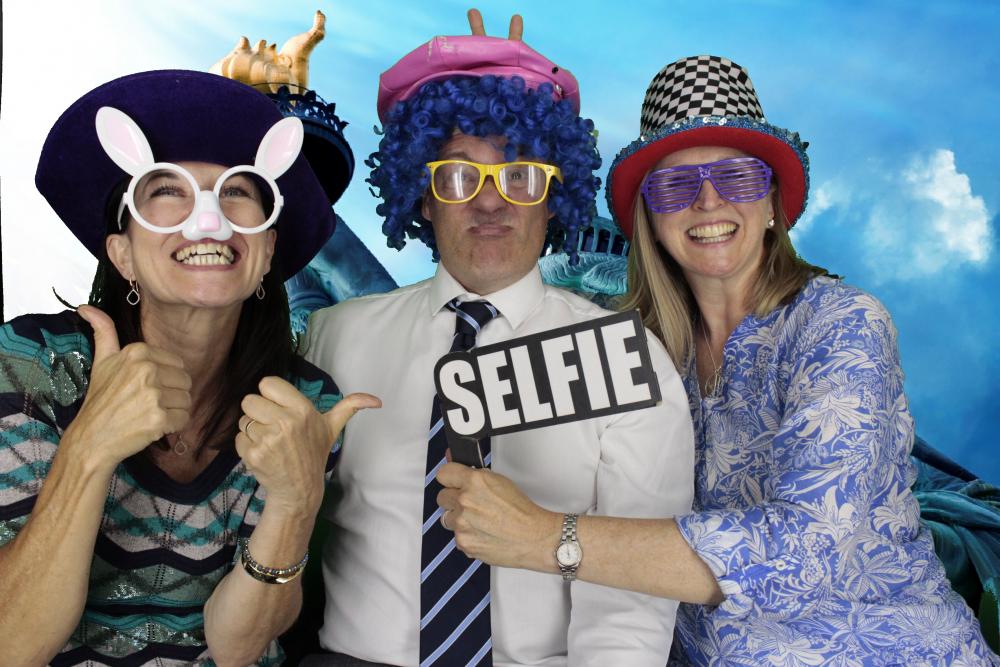 Leavers BBQ | View more photos from the event at gallery.myphotoboothexperience.co.uk/u/MyPhotoBoothExperienceLtd/Leavers-BBQ
